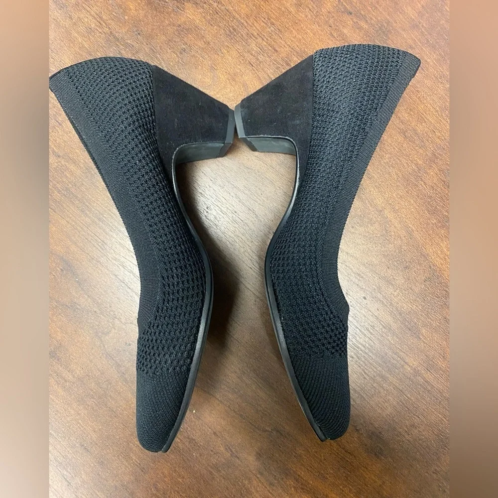 Eileen Fisher Kiss Knit Stretch Pump Black Size 7.5